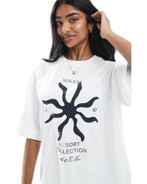 4th & Reckless Cotton Washed Soleil Motif Oversized T-shirt - White