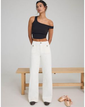Stradivarius Tall d77 minimalistische jeans mit taschen - Weiß