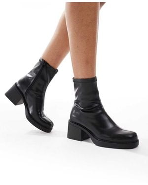 New Look Chunky Sock Boot - Black