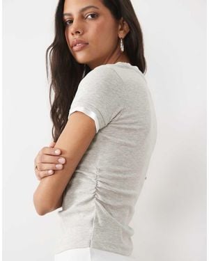 New Look Top Met Dubbele Laag, Afwerking En Plooien - Wit