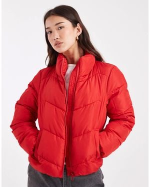 Vero Moda Puffer Jacket - Red