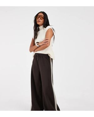 Only Petite Pantalón De Pernera Ancha Con Raya Lateral Marrón - Blanco