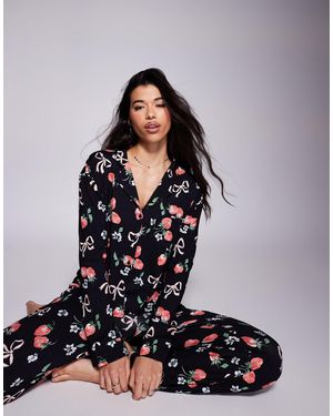 Kaiia Exclusive Mix And Match Cropped Button Through Pajama Top Co-ord - White