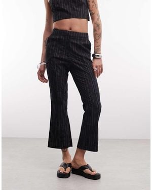 ASOS Cropped Kick Flare - Black