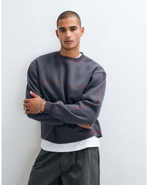 ASOS Relaxed Boxy Sweatshirt Met Ronde Hals En Contrasterende Coverstitch - Blauw
