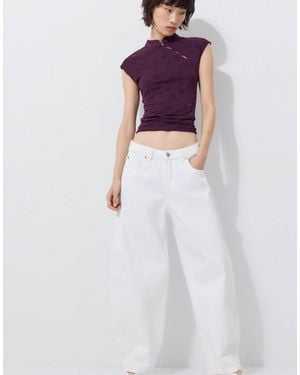 Stradivarius T-shirt im qipao-stil mit flockprint - Weiß