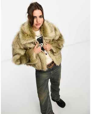 Stradivarius Faux Fur Coat - Metallic
