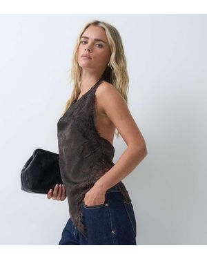 Vero Moda Top De Satén Con Cuello Halter Y Detalle De Encaje En Marrón Chocolate - Gris