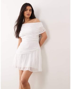 Fashionkilla Exclusive Chiffon Off Shoulder Asymmetric Hem Gathered Mini Dress - White