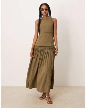 ASOS Vestido Largo Verde Con Cuello Barco Y Detalle De Costuras De Tejido Efecto Rugoso De - Neutro
