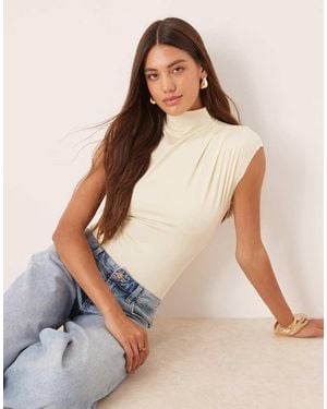 ASOS Body Amarillo Pastel Con Cuello Alto Y Mangas De Casquillo De - Neutro