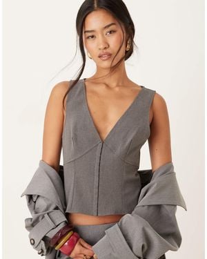 Motel Salpa Plunge Tailored Top - Gray