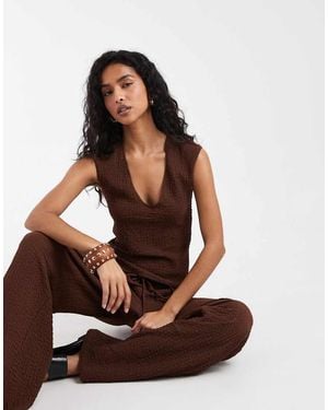 Vero Moda Textured V-neck Sleeveless Top Co-ord - Brown