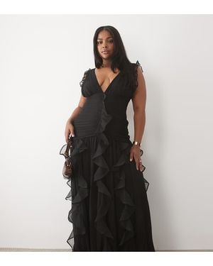 ASOS Curve Vestito Maxi Arricciato Con Dettaglio A Cascata - Nero