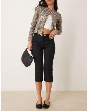 Abercrombie & Fitch Pantaloni Capri Sartoriali Neri A Vita Bassa - Nero
