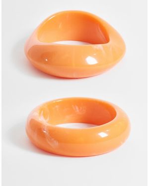 ASOS Pack De 2 Pulseras Color Coral Rígidas De Resina - Naranja