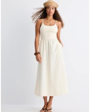 Stradivarius – riemchen-midikleid aus zwei materialien - Weiß