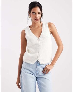 Levi's Boucle Vest - White
