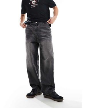 Bershka Skater Fit Jeans - Black