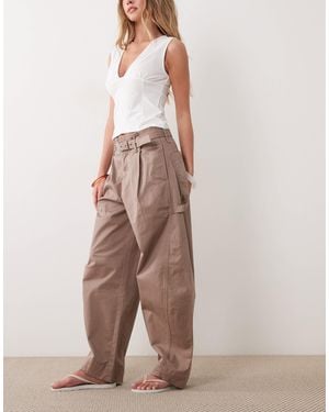Abercrombie & Fitch – barrel-hose - Natur