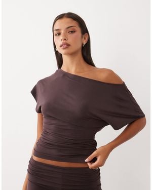 Gina Tricot Short Sleeve Cinche Lounge Top Co-ord - Brown