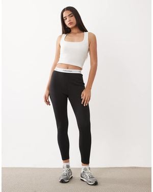 Calvin Klein Leggings Negros De Canalé - Blanco