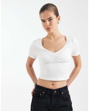 ONLY V-neck Ruched Detail Ribbed Crop T-shirt - White