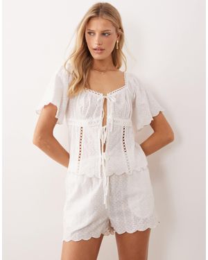 Iisla & Bird Tie Front Beach Top With Lace Detailing - White