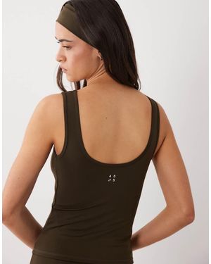 4505 Icon Active Slightly Cropped Tank Top - Brown