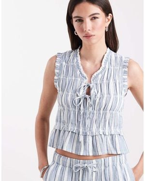 ONLY Linen Blend Tie Front Ruched Top Co-ord - Blue