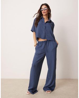 Jdy Pantaloni Con Fondo Ampio Scuro A Righe - Blu