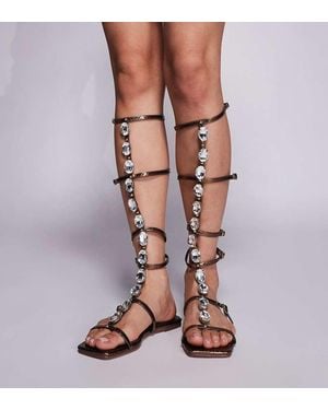 SIMMI Sandalias Color Bronce Metalizado De Estilo Romano Con Detalle De Piedras Zenya De Simmi London Wide Fit-Marrón