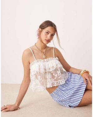 Miss Selfridge Top De Estilo Babydoll De Encaje Premium De - Blanco