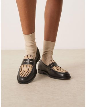 Walk London Rhea Saddle Loafer - Natural