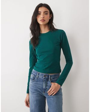 GOOD AMERICAN Long Sleeve Baby Tee - Green