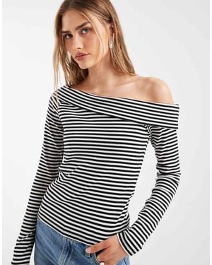 Levi's Clara Off-Shoulder Asymmetrische Gestreepte Trui - Blauw