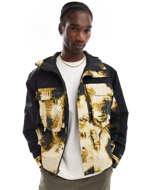 The North Face M66 Ripstop Waterproof Utlilty Pocket Jacket - Metallic