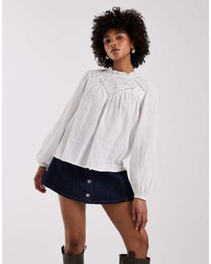 New Look Embroidered Broderie Detail Blouse - White
