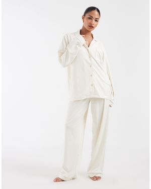 Loungeable Petite Super Soft Jersey Camp Collar Top And Wide Leg Pants Pyjama Set - White