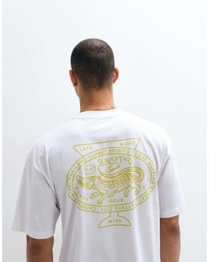 ASOS Oversized T-shirt With Crocodile Back Print - White