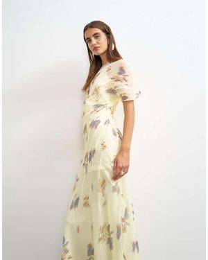 TOPSHOP Chiffon Maxi Dress With Pintuck Details - White