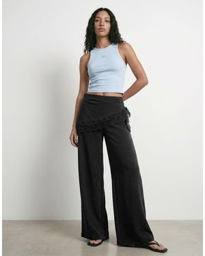 HYPEDROP Pantalones Negros - Blanco