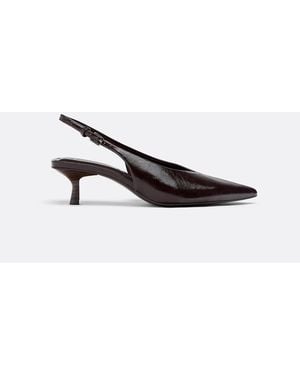 Stradivarius V-neck Kitten Heel Shoes - White