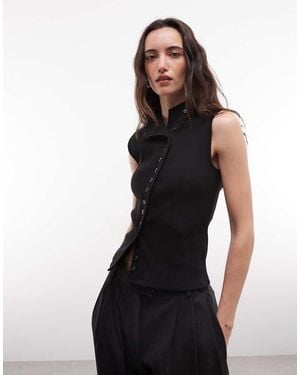 Weekday Top Con Cuello Subido Falso, Asimétrico Y Abotonado - Negro