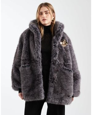 ASOS Vintage 80s Faux Fur Jacket With Gold Brooch Detailing - Black