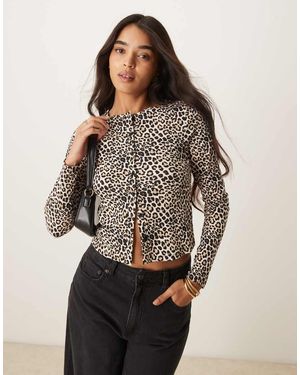 New Look Cardigan Girocollo Con Stampa Leopardata - Marrone