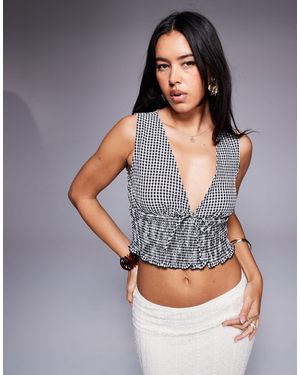Princess Polly Mixing It Up Shirred Tie Detail Plunge Cropped Top - Gray