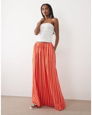 ASOS Falda Larga Roja A Rayas De Corte Circular De Mezcla De Lino - Rojo