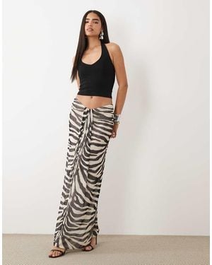 Missy Empire Mesh Drape Front Maxi Skirt - White