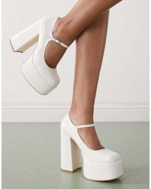 Koi Footwear Koi Darkbloom Patent Platform Heels - White